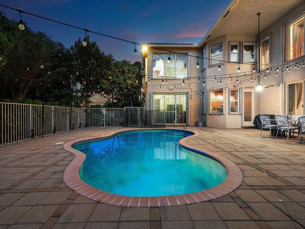 9915 Via Bernini, Lake Worth FL 33467