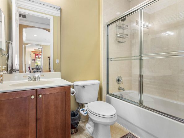 9915 Via Bernini, Lake Worth FL 33467