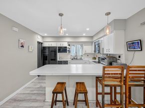 1570 NE 30th Pl, Oakland Park FL 33334