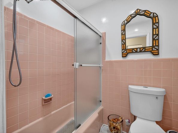 1570 NE 30th Pl, Oakland Park FL 33334