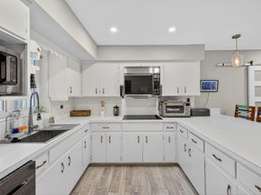 1570 NE 30th Pl, Oakland Park FL 33334