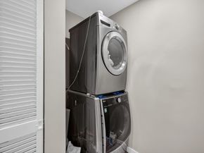 1570 NE 30th Pl, Oakland Park FL 33334