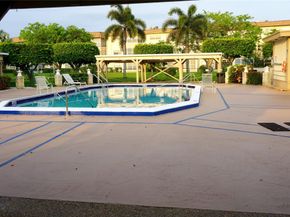 3400 NW 48th Ave 502, Lauderdale Lakes FL 33319