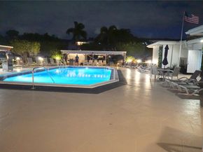 3400 NW 48th Ave 502, Lauderdale Lakes FL 33319