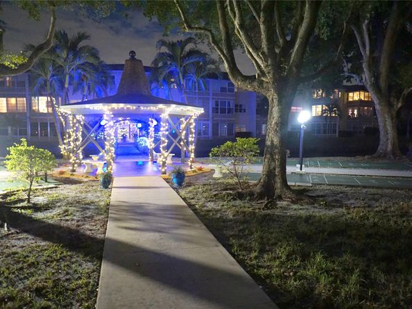 3400 NW 48th Ave 502, Lauderdale Lakes FL 33319