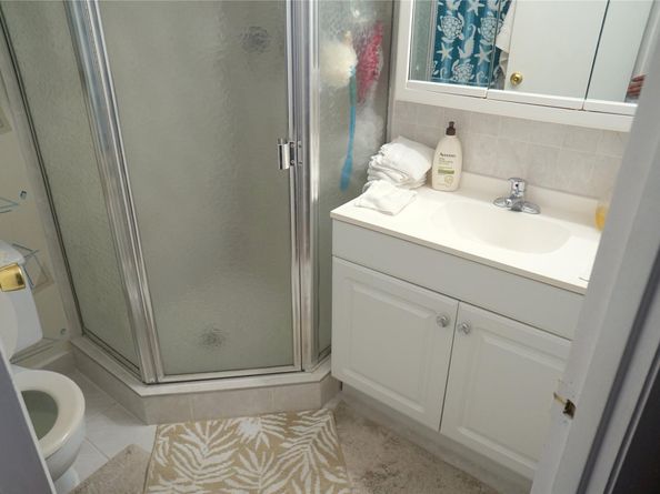 3400 NW 48th Ave 502, Lauderdale Lakes FL 33319