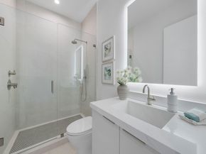 2010 Intracoastal Dr, Fort Lauderdale FL 33305