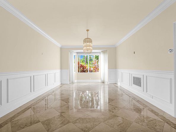 56 Fiesta Way, Fort Lauderdale FL 33301