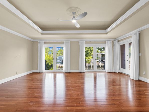 56 Fiesta Way, Fort Lauderdale FL 33301