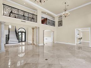 56 Fiesta Way, Fort Lauderdale FL 33301