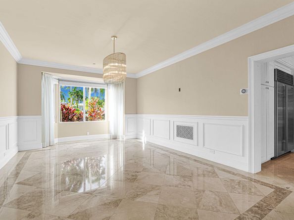 56 Fiesta Way, Fort Lauderdale FL 33301