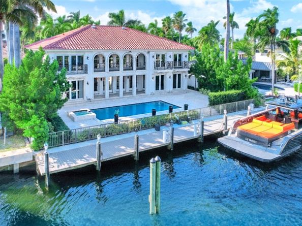 56 Fiesta Way, Fort Lauderdale FL 33301