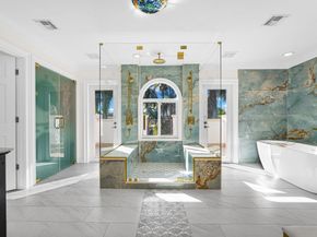 56 Fiesta Way, Fort Lauderdale FL 33301