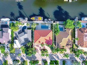 56 Fiesta Way, Fort Lauderdale FL 33301