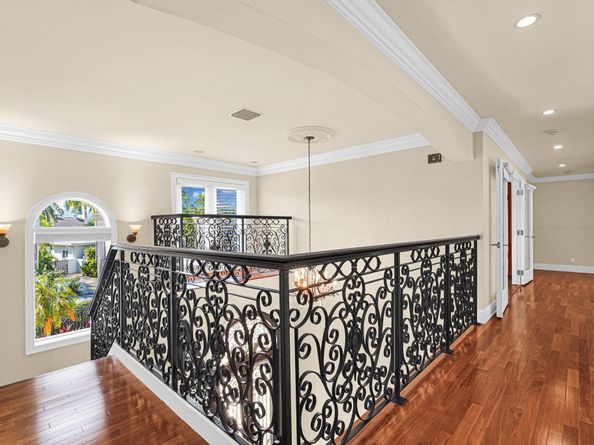 56 Fiesta Way, Fort Lauderdale FL 33301