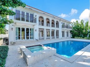 56 Fiesta Way, Fort Lauderdale FL 33301