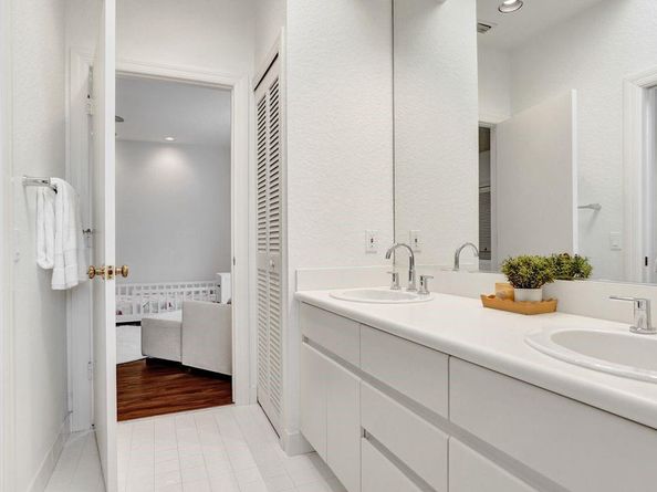 2760 Pinehurst, Weston FL 33332