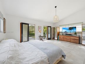 9200 NE 12th Avenue, Miami Shores FL 33138