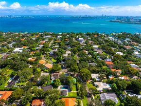 9200 NE 12th Avenue, Miami Shores FL 33138