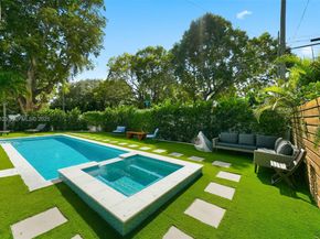 9200 NE 12th Avenue, Miami Shores FL 33138
