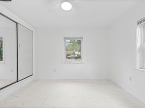 1005 NW 123rd St, North Miami FL 33168