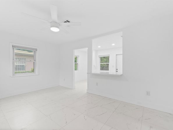 1005 NW 123rd St, North Miami FL 33168