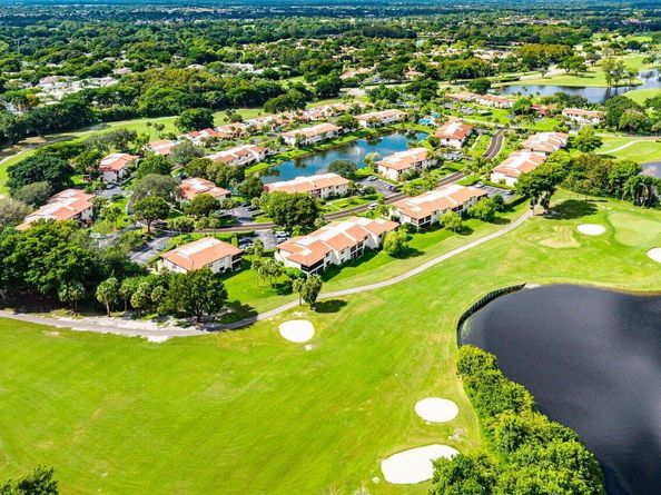 7920 Eastlake Drive 19B, Boca Raton FL 33433