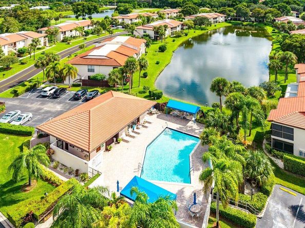 7920 Eastlake Drive 19B, Boca Raton FL 33433