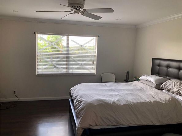 3280 Spanish Moss Ter 209, Lauderhill FL 33319