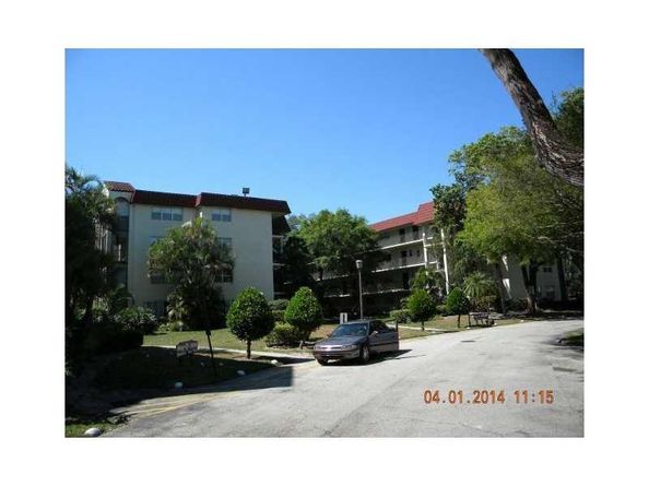 3280 Spanish Moss Ter 209, Lauderhill FL 33319