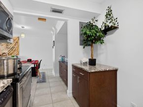 1428 SE 4th Avenue 102, Deerfield Beach FL 33441