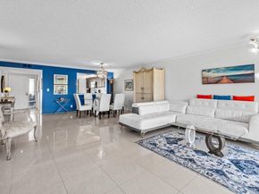 5589 Fairway Park Drive 202, Boynton Beach FL 33437