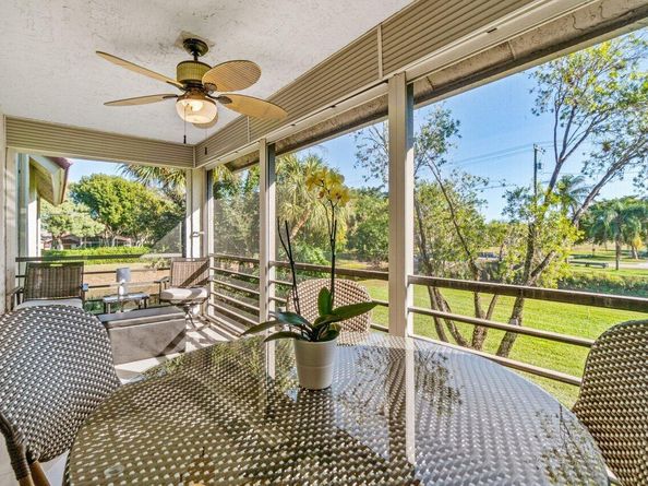 5589 Fairway Park Drive 202, Boynton Beach FL 33437
