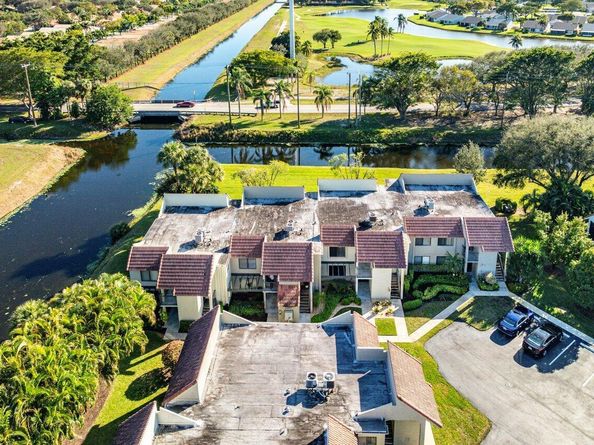 5589 Fairway Park Drive 202, Boynton Beach FL 33437