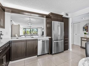 5589 Fairway Park Drive 202, Boynton Beach FL 33437