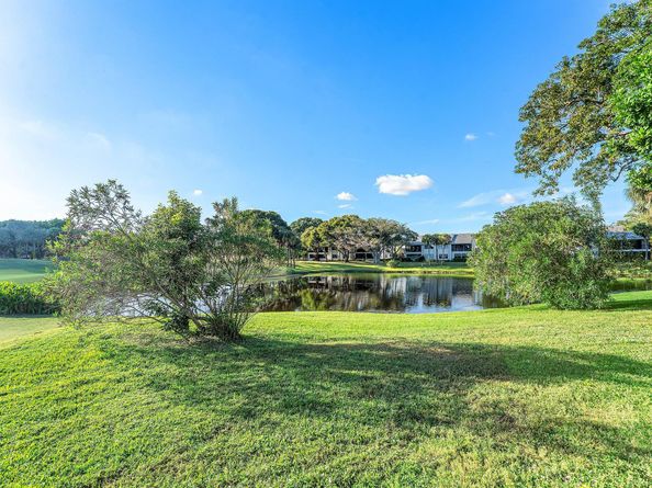 61 Eastgate Drive A, Boynton Beach FL 33436