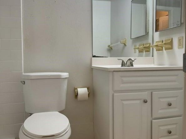 601 NW 78th Ter 205, Margate FL 33063