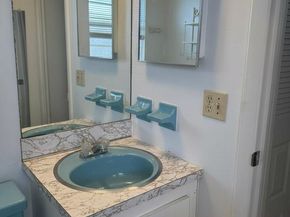 601 NW 78th Ter 205, Margate FL 33063