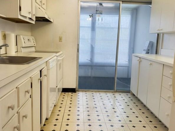 601 NW 78th Ter 205, Margate FL 33063