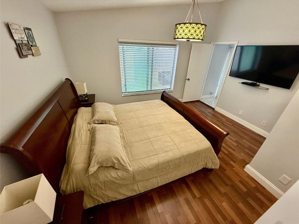 17673 SW 19th St, Miramar FL 33029