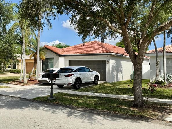 17673 SW 19th St, Miramar FL 33029