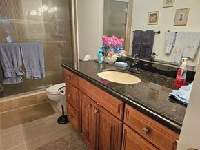 5570 NW 44th St 405A, Lauderhill FL 33319