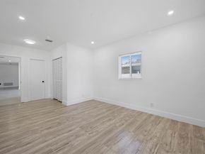 2601 Taylor St, Hollywood FL 33020