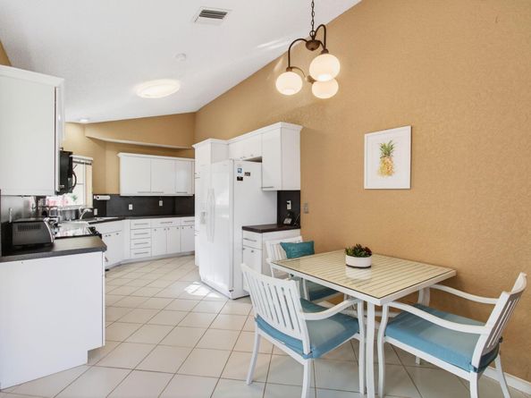 6143 Greenspointe Drive, Boynton Beach FL 33437