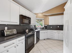 6143 Greenspointe Drive, Boynton Beach FL 33437