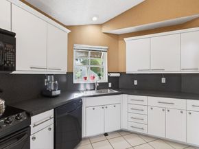 6143 Greenspointe Drive, Boynton Beach FL 33437