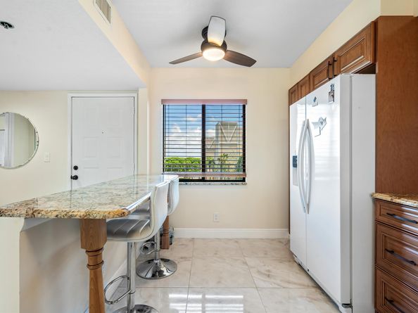 7290 Kinghurst Drive 607, Delray Beach FL 33446