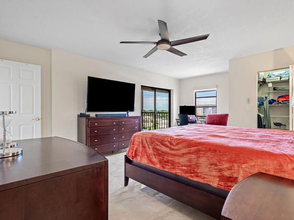 7290 Kinghurst Drive 607, Delray Beach FL 33446