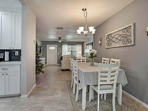 812 SW 5th Avenue, Boynton Beach FL 33426