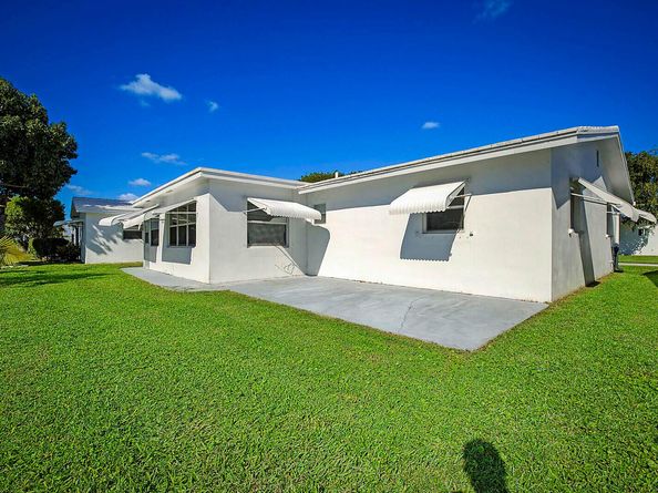 812 SW 5th Avenue, Boynton Beach FL 33426